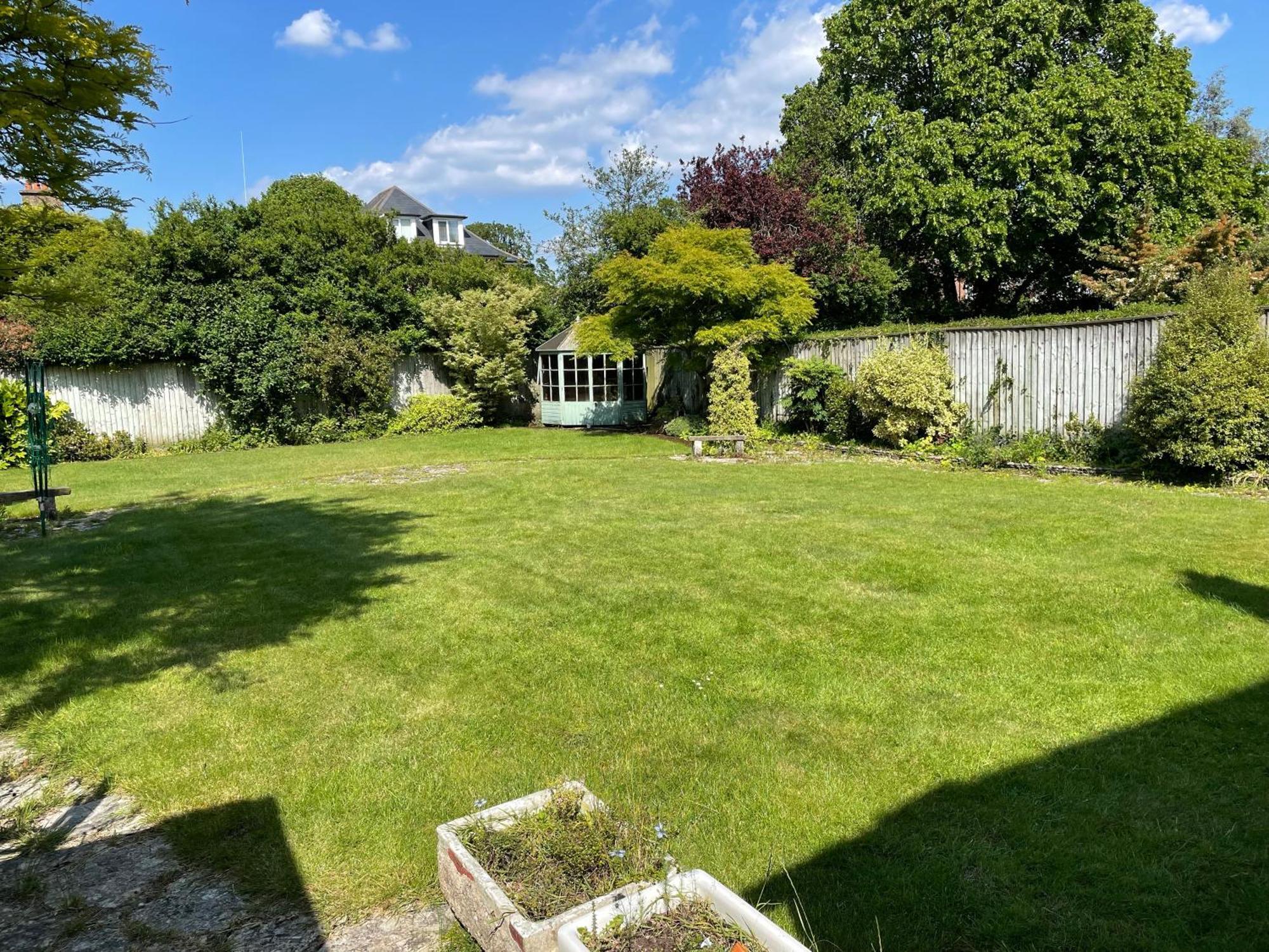 Charming Bournemouth House With Beautiful Spacious Gardens, 5 Min Drive To Beaches, Free Parking For 2-3 Cars Eksteriør bilde